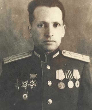 Комаров Андрей Яковлевич