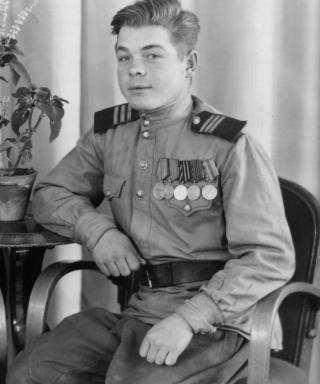 Ларионов Григорий Яковлевич