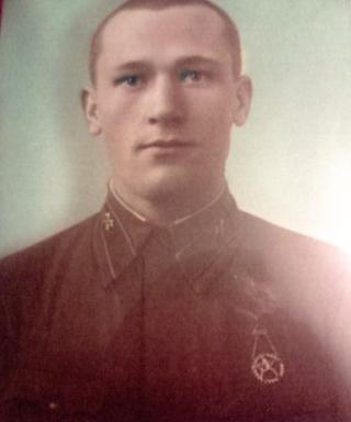 Холостов Пётр Алексеевич