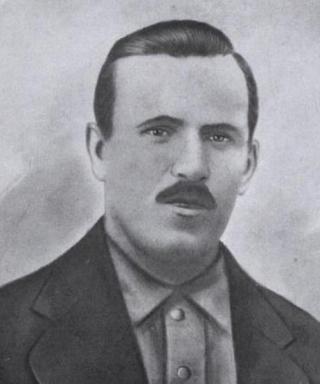 Комиссаров Василий Алексеевич