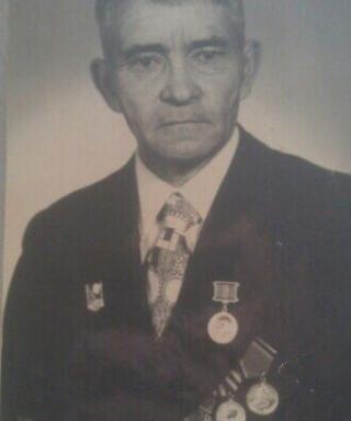 Гильмутдинов Барий