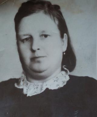 Теменкова (Котенкова) Александра Алексеевна