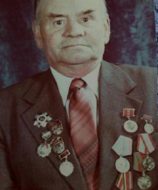 Белов Александр Лаврентьевич