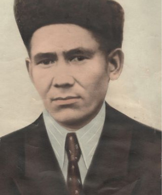 Азнабаев Искандар Азнабаевич