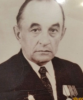 Аксёнов Александр Васильевич