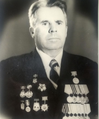 Янов Владимир Янович