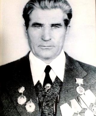Ломоносов Леонид Николаевич